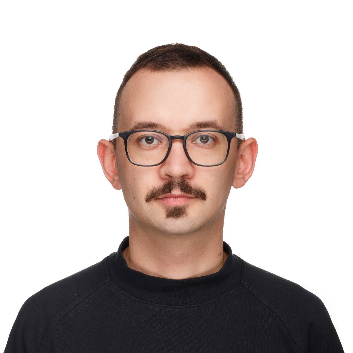 Дамир Маркушев