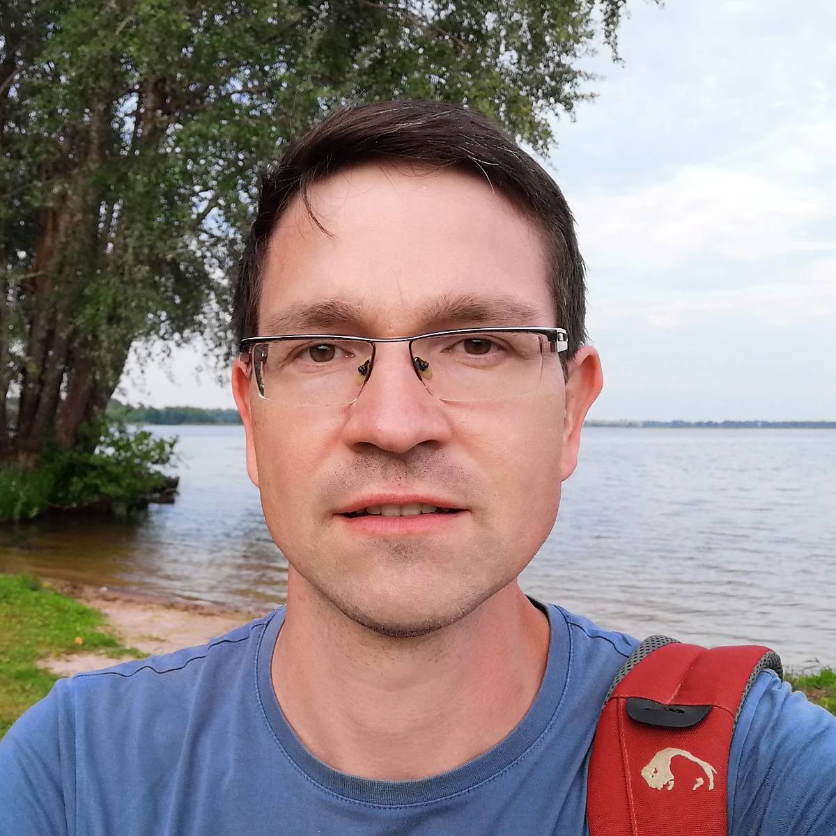 Александр Султанов