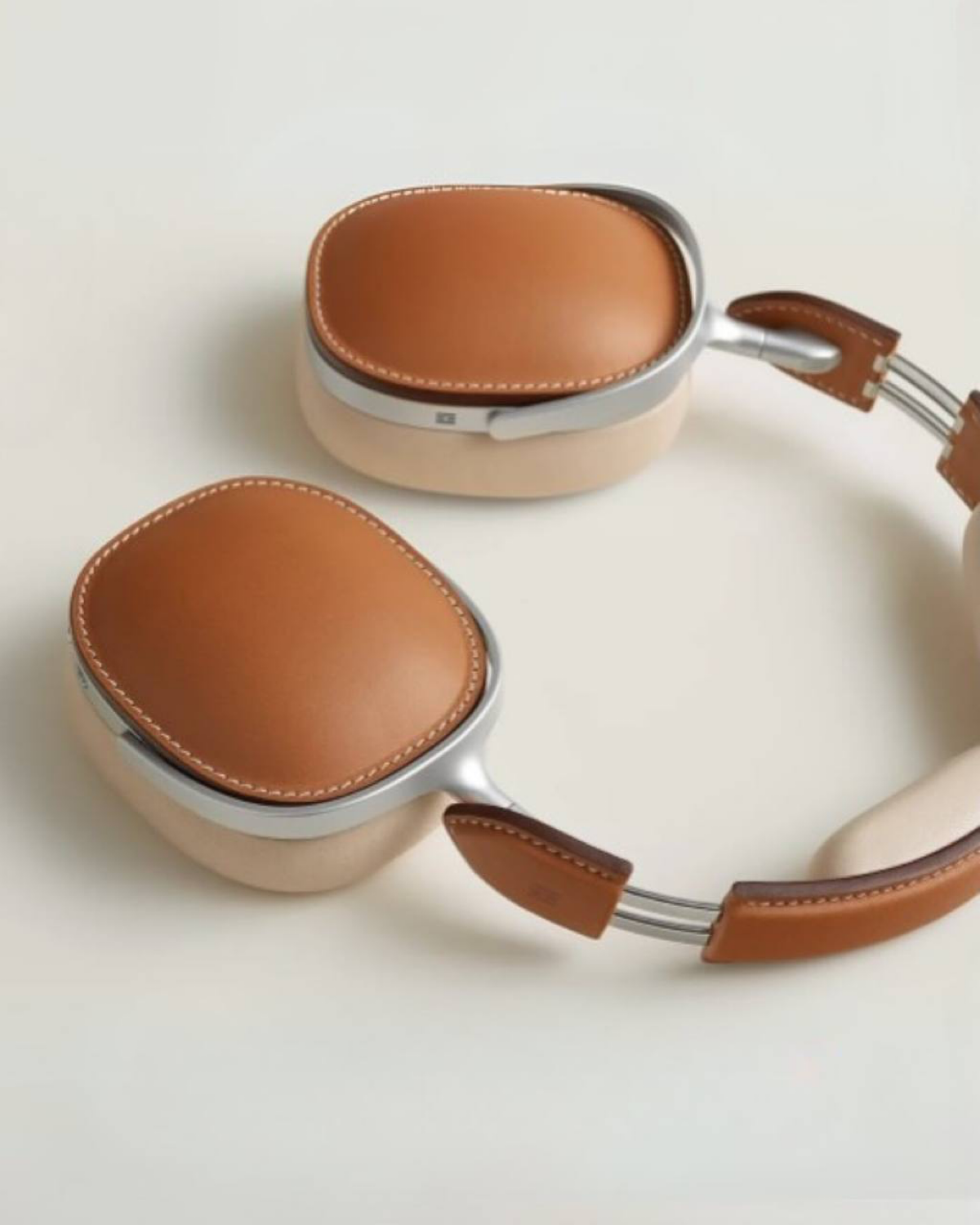 Модные дома тоже идут в технологии | Сетка — социальная сеть от hh.ru