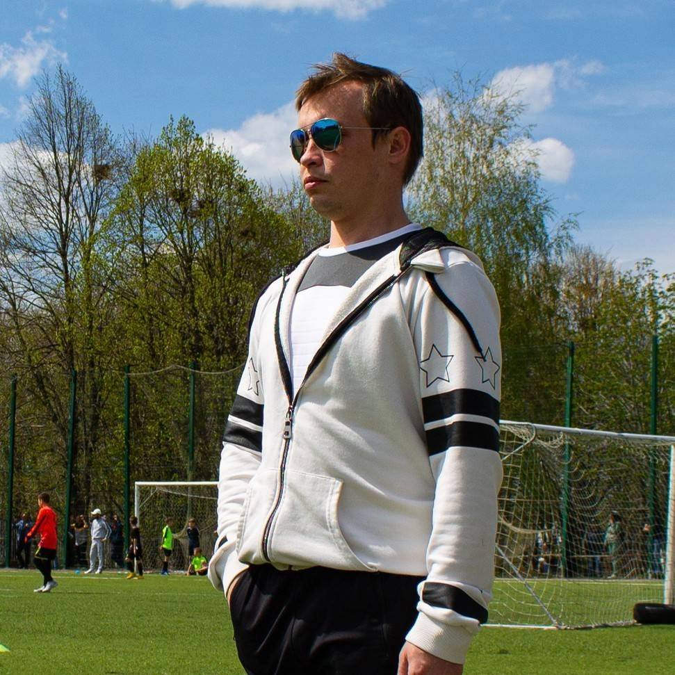 Виталий Денюшин | Сетка — социальная сеть от hh.ru