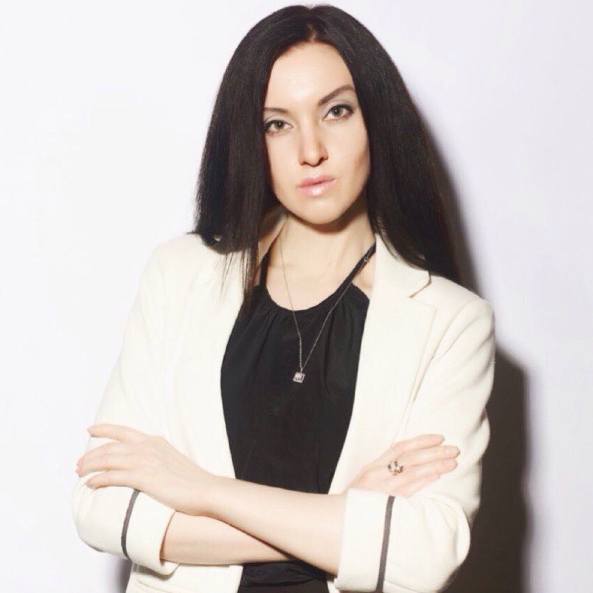 Яна Гнездилова | Сетка — социальная сеть от hh.ru