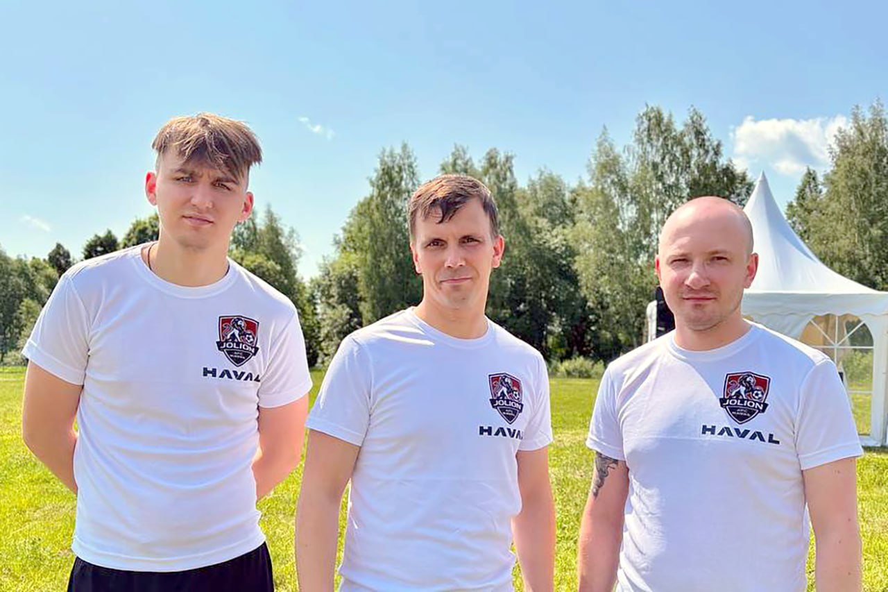 💪 Спорт закаляет — добро объединяет
Команда завода HAVAL в минувшие выходные приняла участие в благотворительном мини-футбольном турнире, посвященном 80-летию Победы | Сетка — социальная сеть от hh.ru