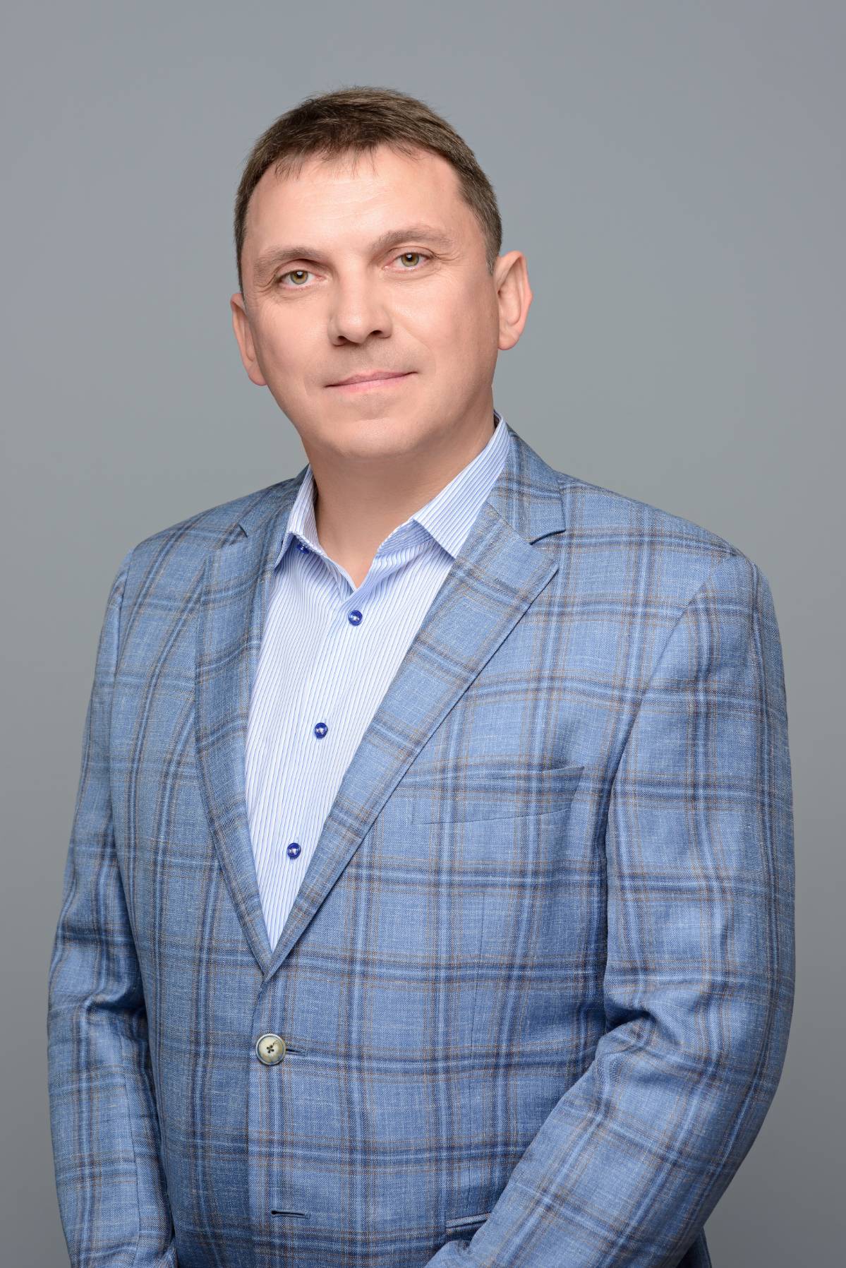 Владимир Комаров