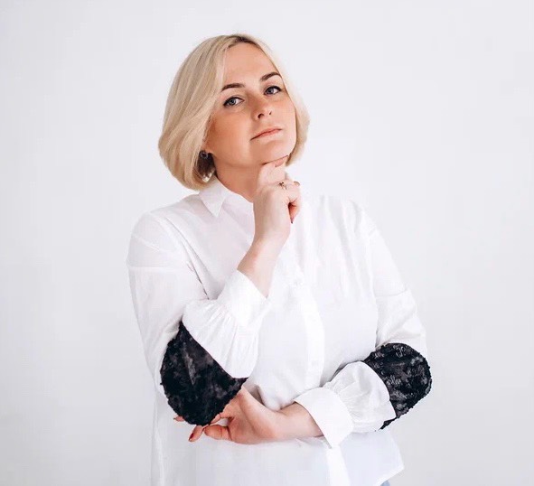 Юлия Алмазова