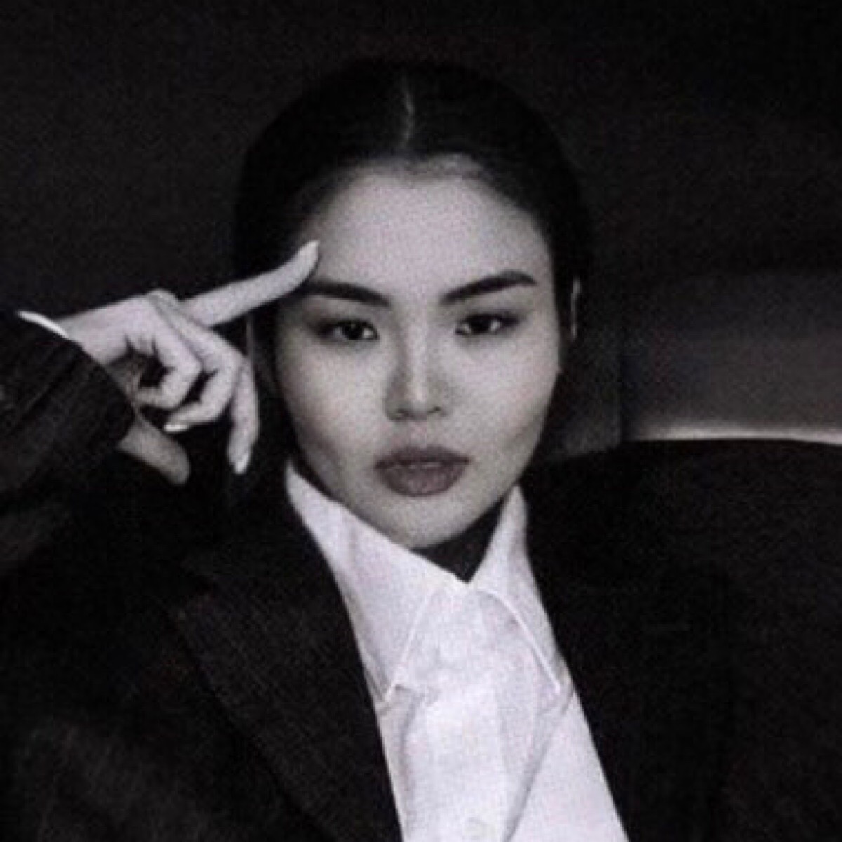 Сауле Карабузова