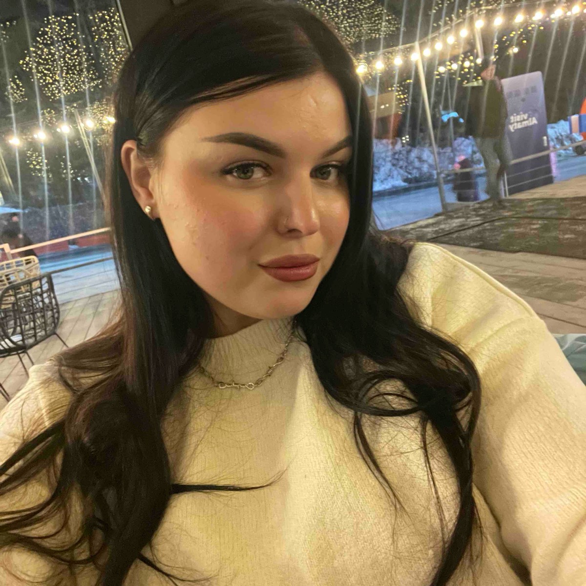 Анна Коробова