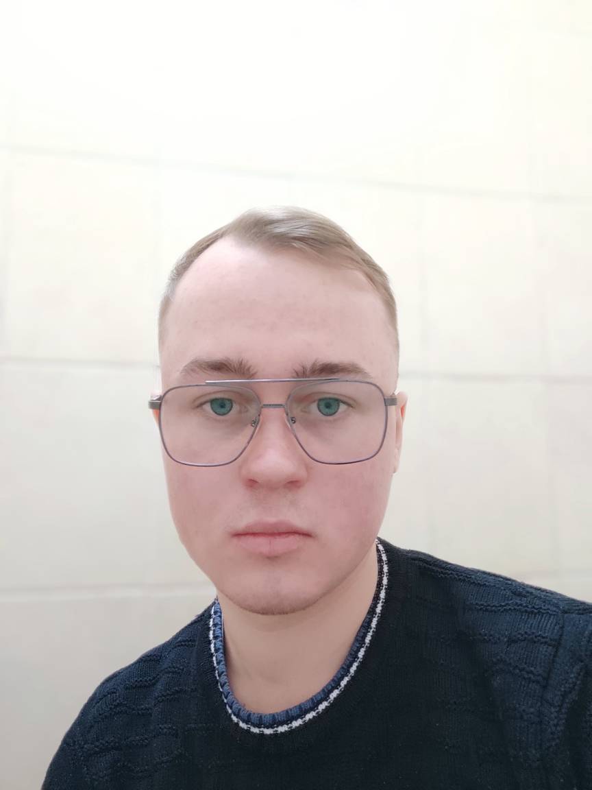 Роман Миронов