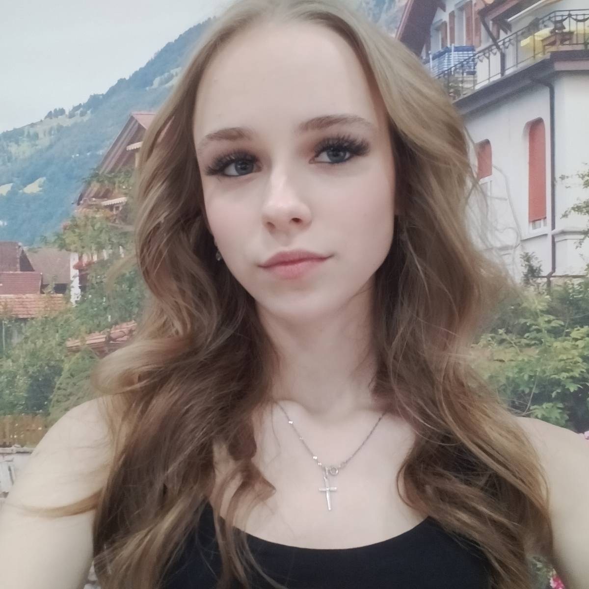 Елена Лопашёва