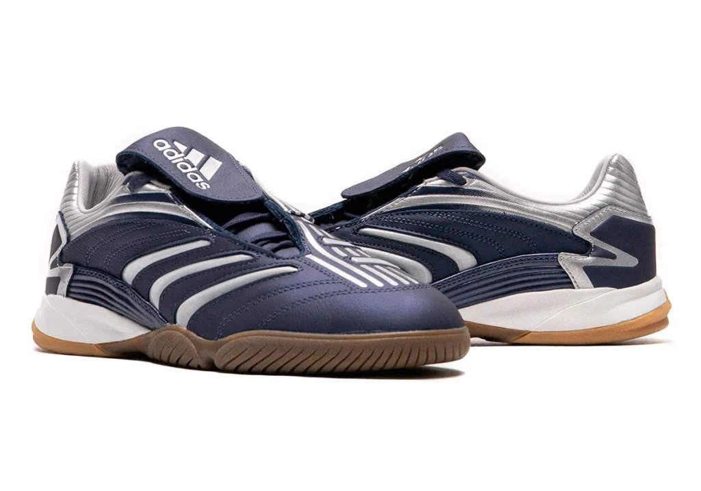 НОВОСТИ ✈️
1 июня 2025 года компания Adidas выпустила долгожданную модель Predator Sala — футзальные кроссовки, вдохновлённые культовыми бутсами Predator Absolute 2006 года | Сетка — социальная сеть от hh.ru