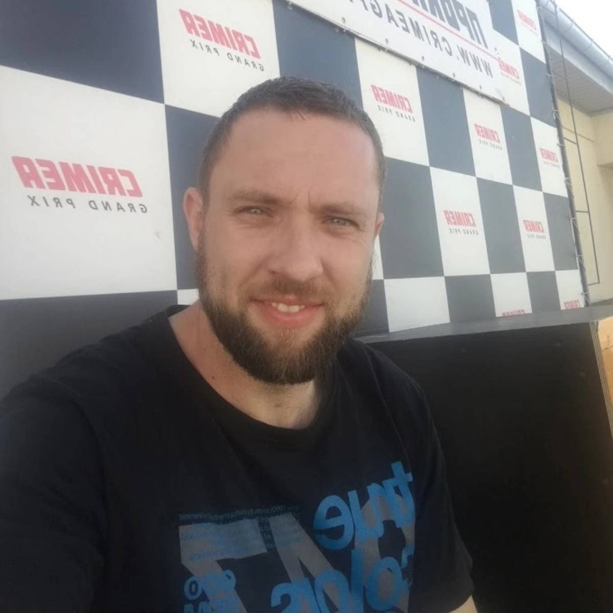 Евгений Жуков