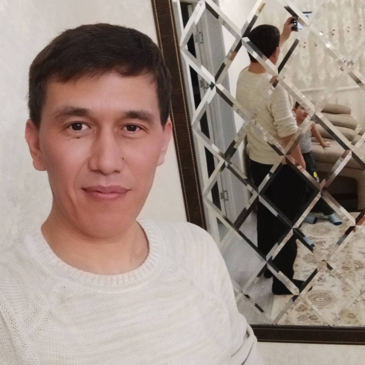 Болат Кенжебаев