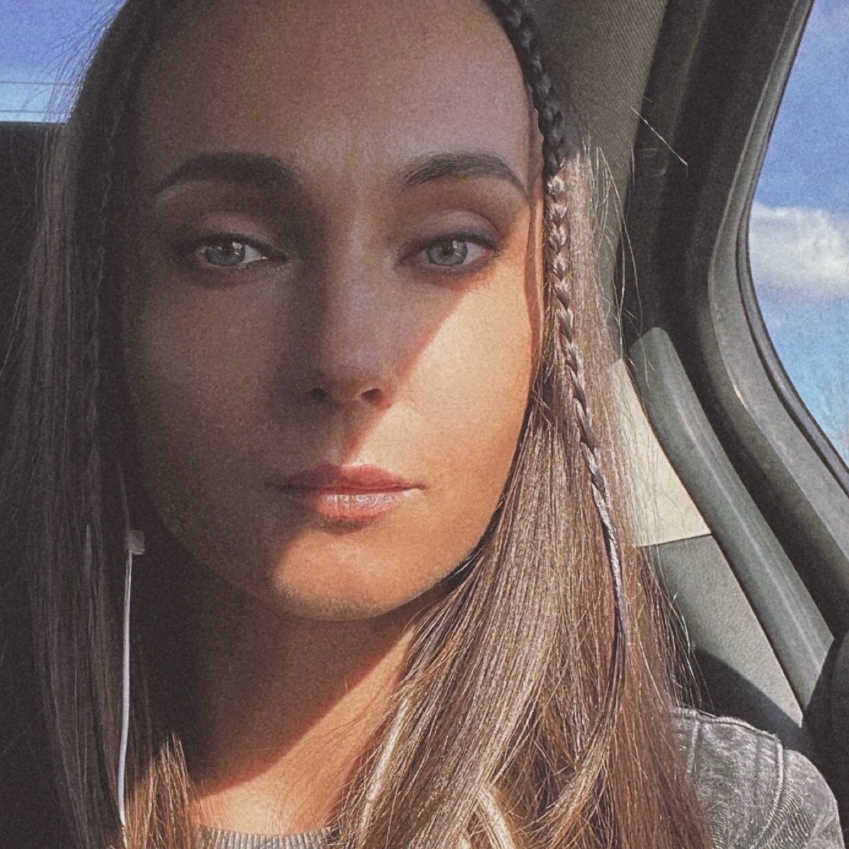 Safiya Voinova | Сетка — социальная сеть от hh.ru