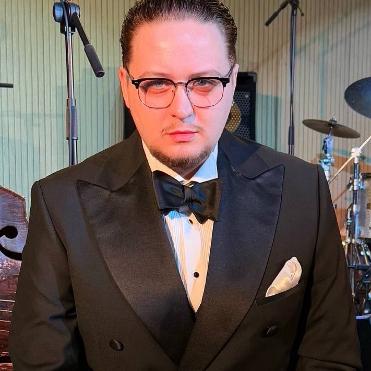 Анатолий Попов