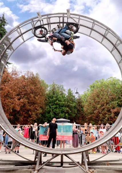 🏍 День мотоциклиста на Северном речном вокзале
14 июня 12:00-19:00
В программе:
▪️Выступление мотоциклистов
▪️Квизы
▪️Выступление кавер-группы
▪️Танцевальный мастер-класс
▪️Выставка ретро транспорта
П... | Сетка — социальная сеть от hh.ru