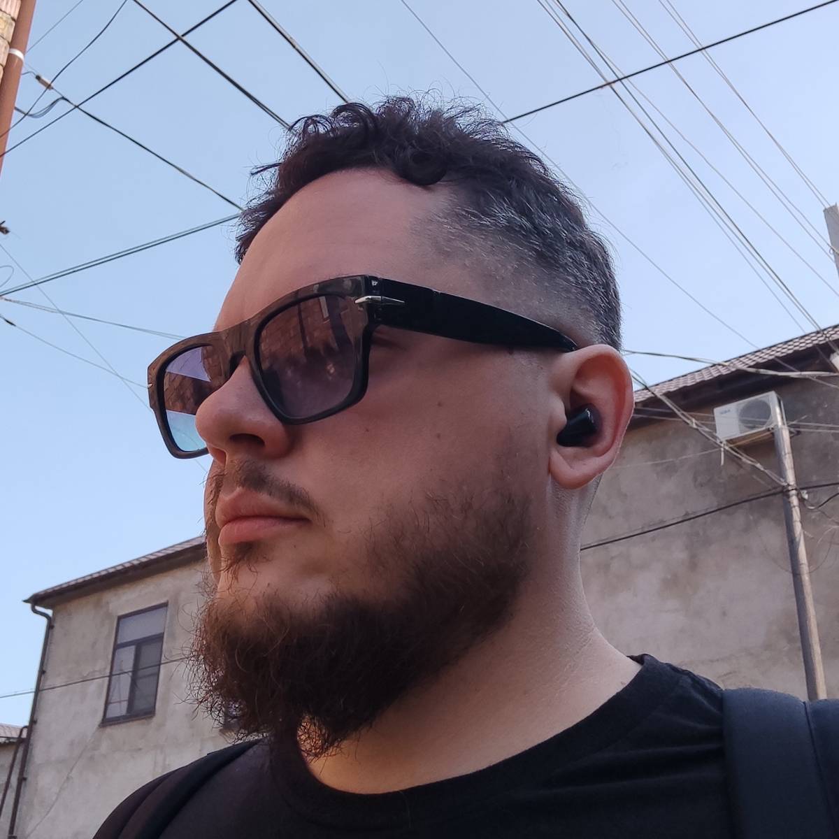 Виталий Власов