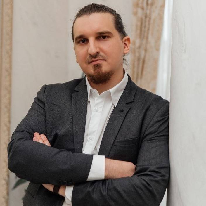 Алексей Казаков