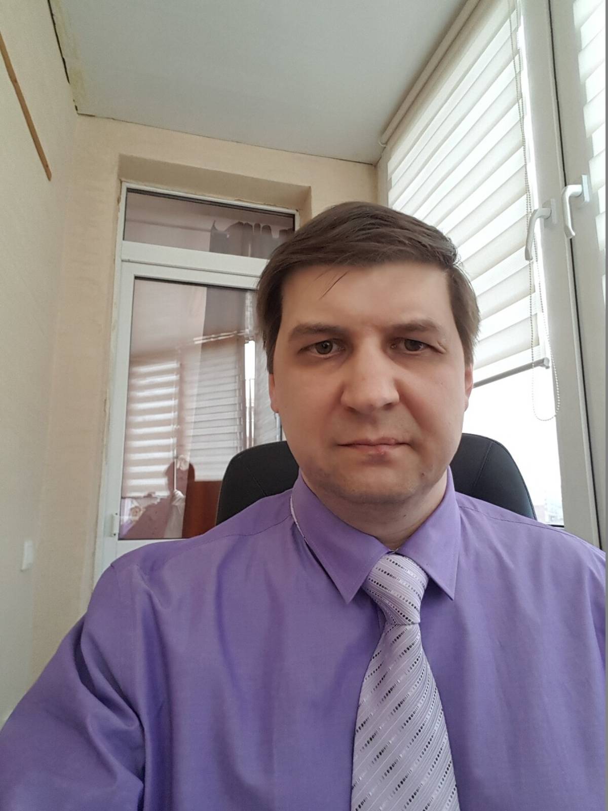 Игорь Лежнин