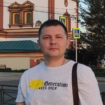 Александр Конов
