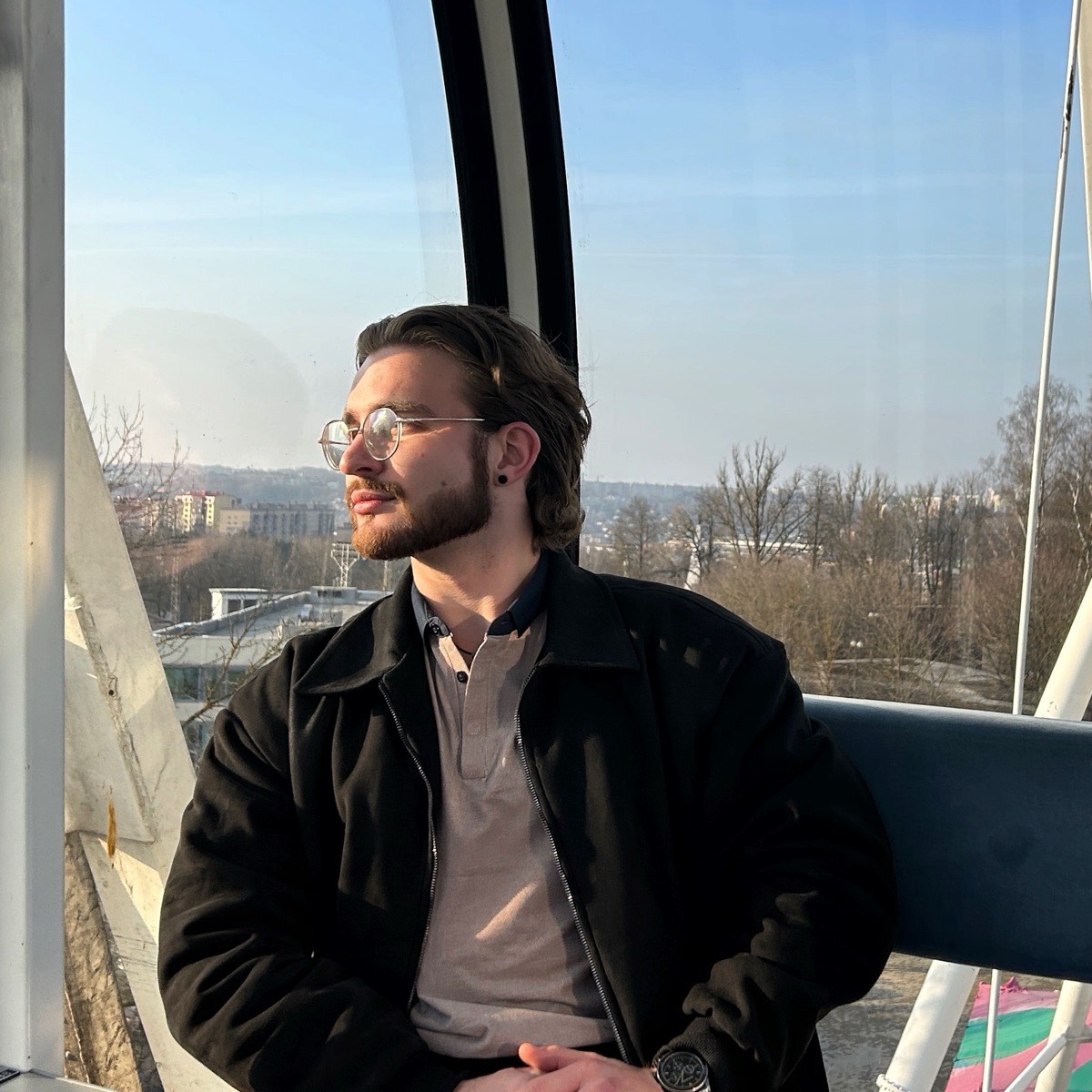 Виктор Фролов