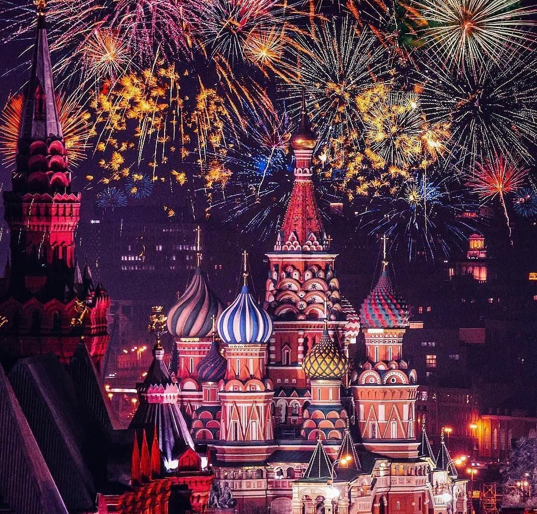 🎇Праздничные мероприятия в честь Дня России
12 июня
Подробнее в карточках⤴️
▫️Вход свободный
📍Болотная площадь, Северный и Южный речные вокзалы, кинопарк «Москино»
📲Подпишитесь на Вдвижении
#бесплатно | Сетка — социальная сеть от hh.ru