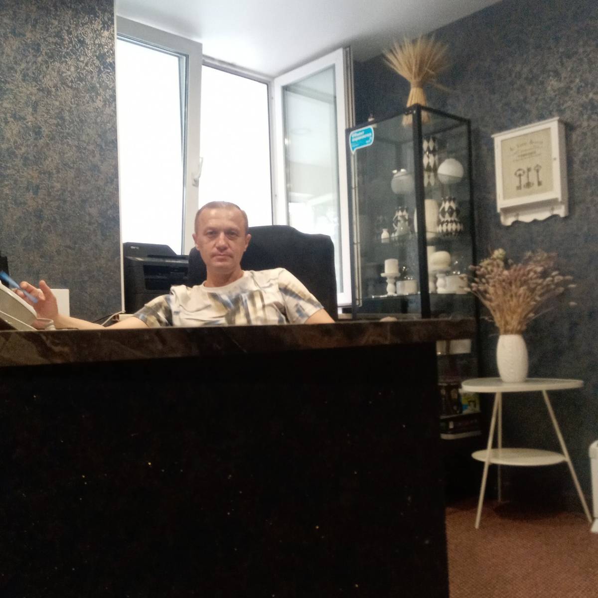 Михаил Аксенов