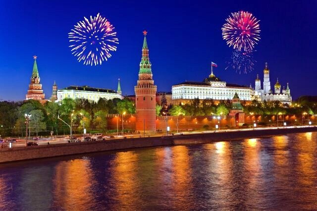 День России — важный государственный праздник Российской Федерации, отмечаемый ежегодно 12 июня
До 2002 года он именовался как День принятия Декларации о государственном суверенитете России | Сетка — социальная сеть от hh.ru