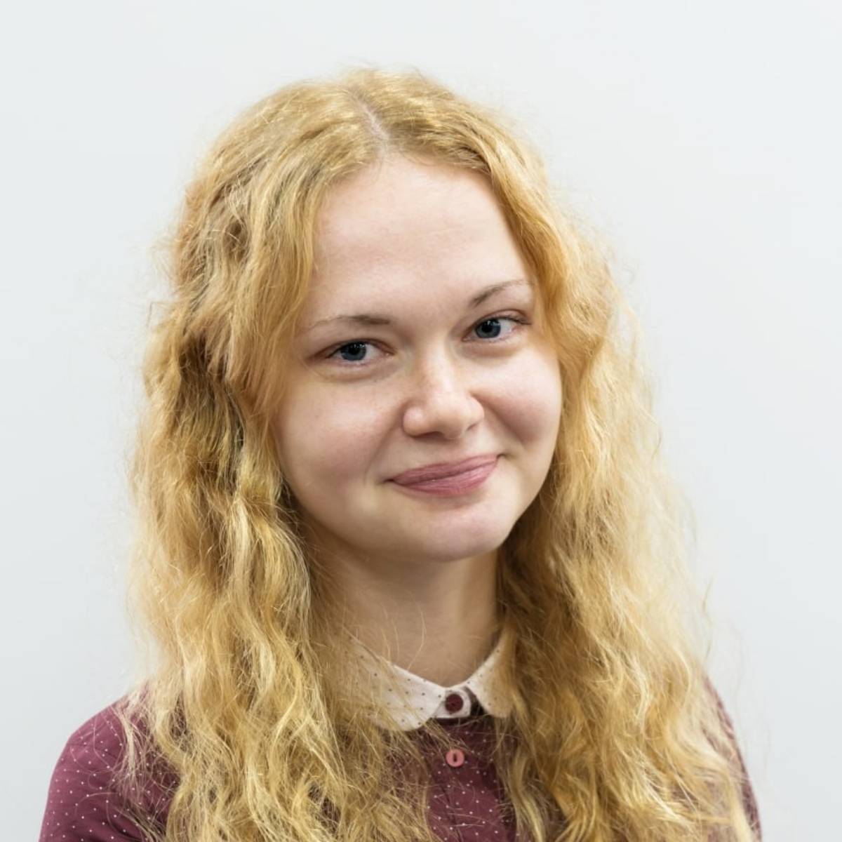 Ksenia Runova | Сетка — социальная сеть от hh.ru