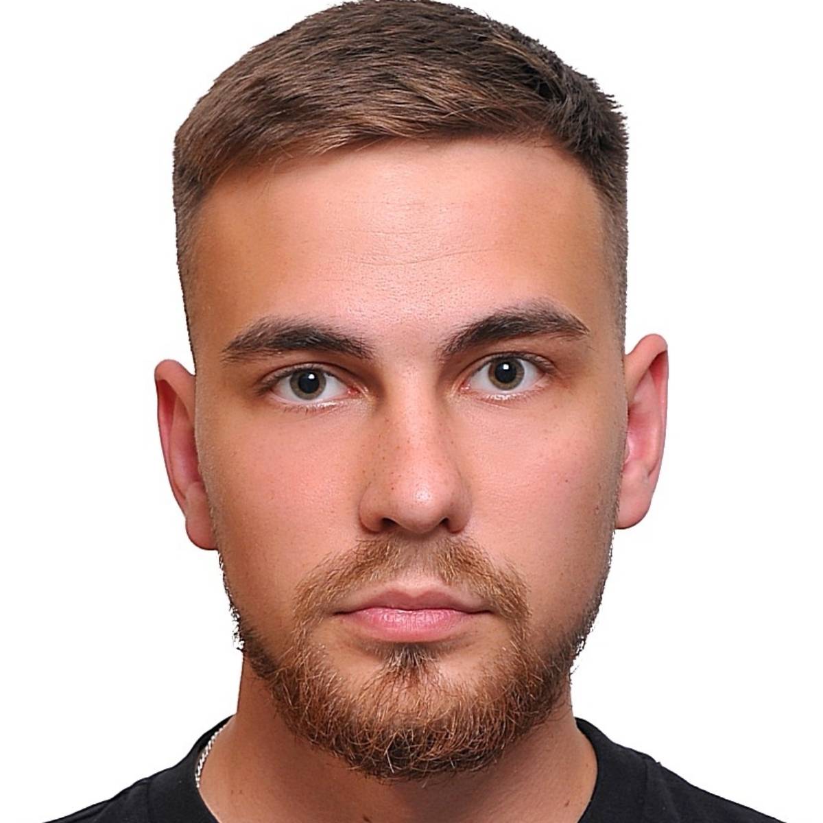Антон Левшин