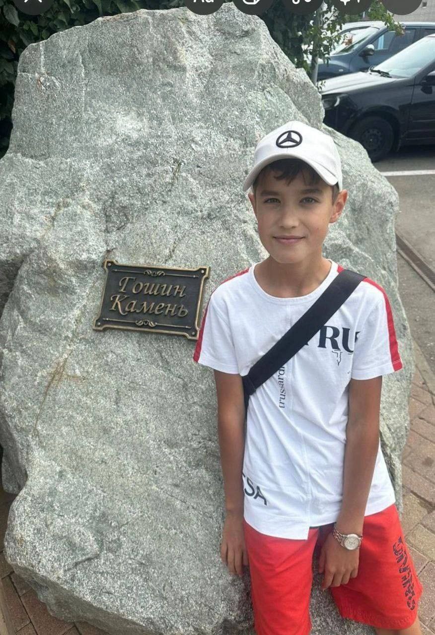 В Кисловодске школьник спас утопающего 10-летнего мальчика
Вчера на Старом озере мальчик играл в воде с друзьями и начал тонуть | Сетка — социальная сеть от hh.ru