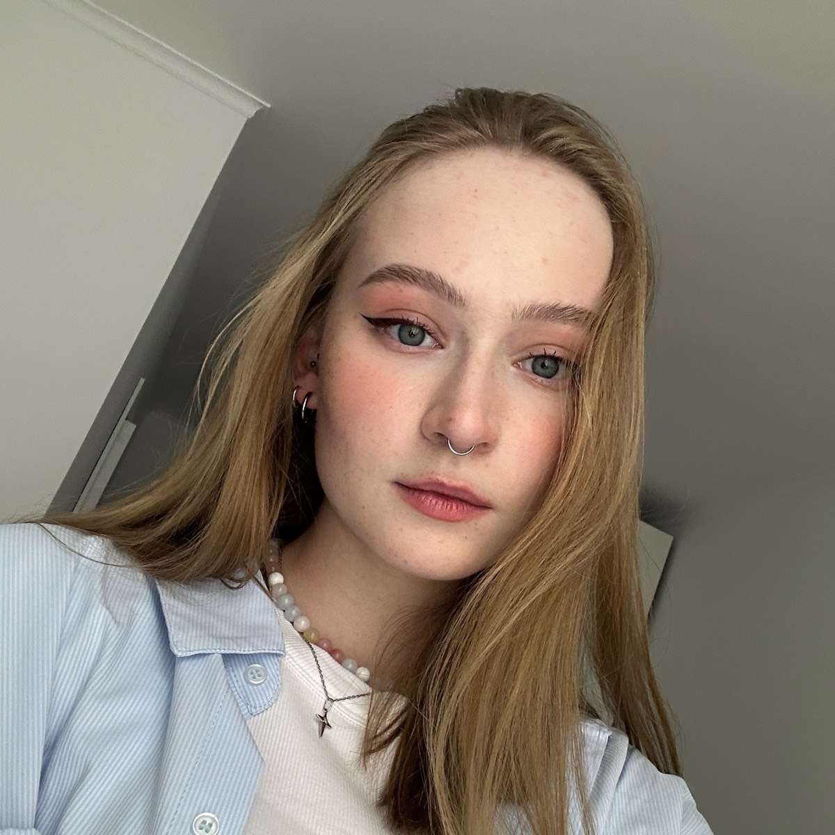 Арина Роговец