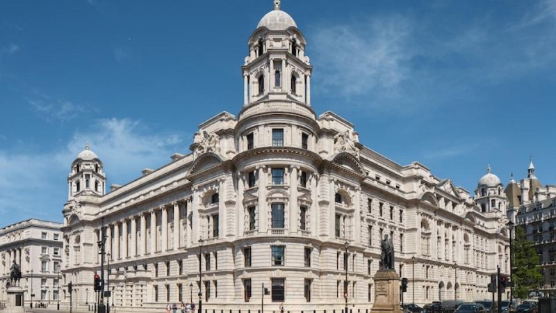 Best London Hotels With Spas: Luxury Wellness Escapes To Bookmark
Escape the hustle and chaos of London life by booking your favorite spots at Raffles London at The OWO, just a short walk from Big Ben | Сетка — социальная сеть от hh.ru