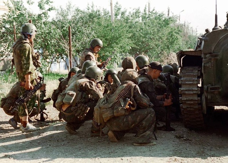 Сегодня на Ставрополье вспоминают жертв нападения на Буденновск30 лет назад здесь произошел один из самых кровавых террористических актов в современной истории страны. | Сетка — социальная сеть от hh.ru