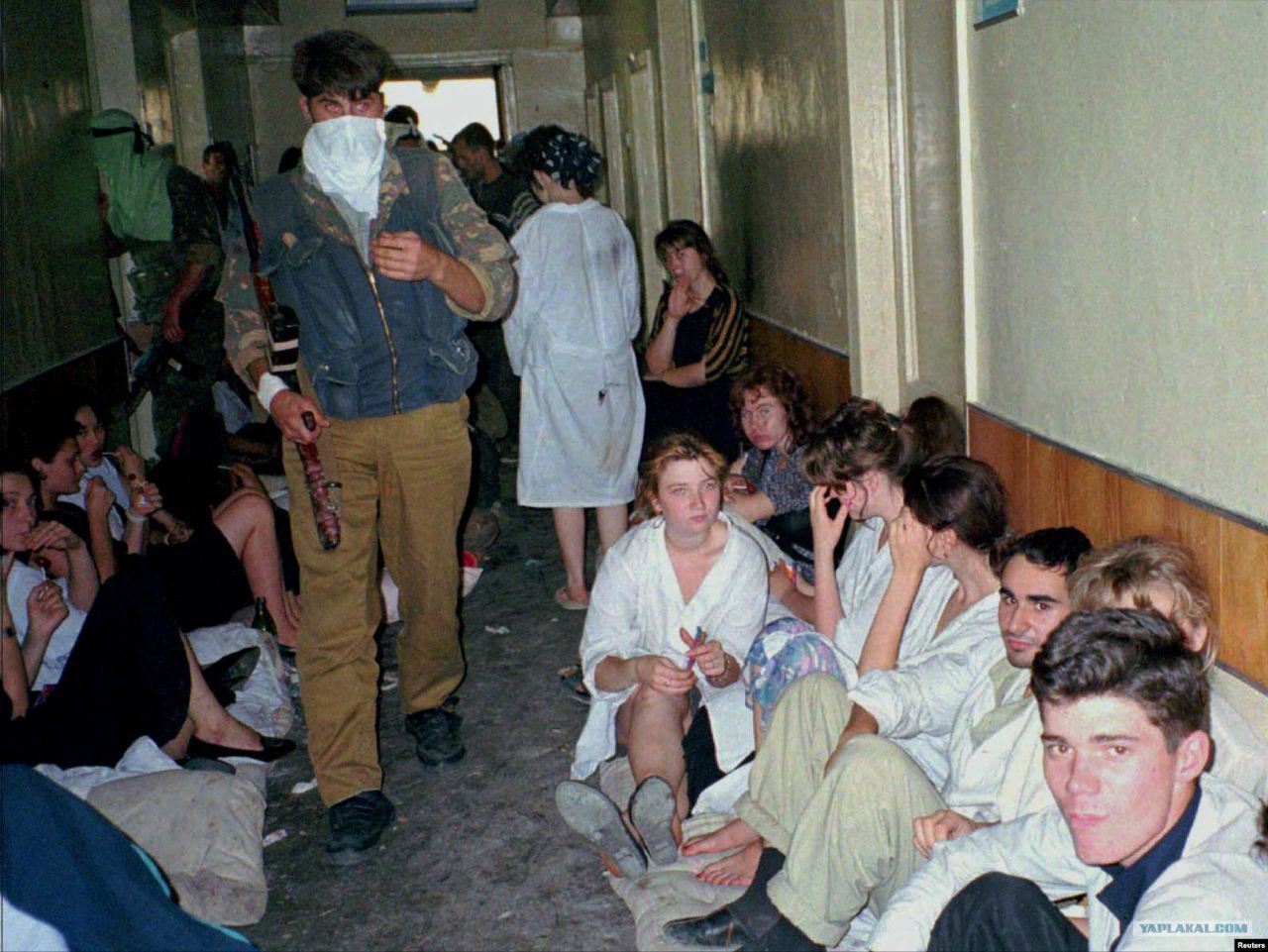 Сегодня на Ставрополье вспоминают жертв нападения на Буденновск30 лет назад здесь произошел один из самых кровавых террористических актов в современной истории страны. | Сетка — социальная сеть от hh.ru