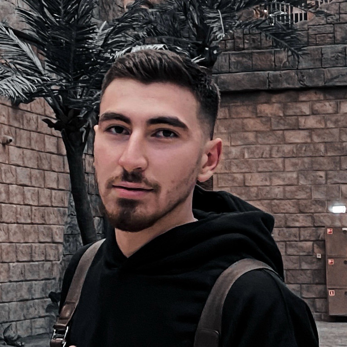 Орхан Вердиев | Сетка — социальная сеть от hh.ru