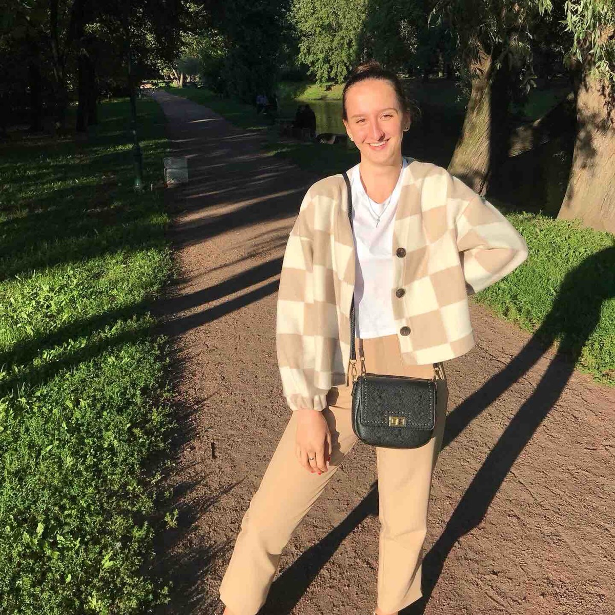 Ульяна Безуглая | Сетка — социальная сеть от hh.ru