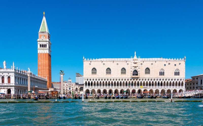 Best Cities Art Lovers
Aerial view of Venice with St | Сетка — социальная сеть от hh.ru