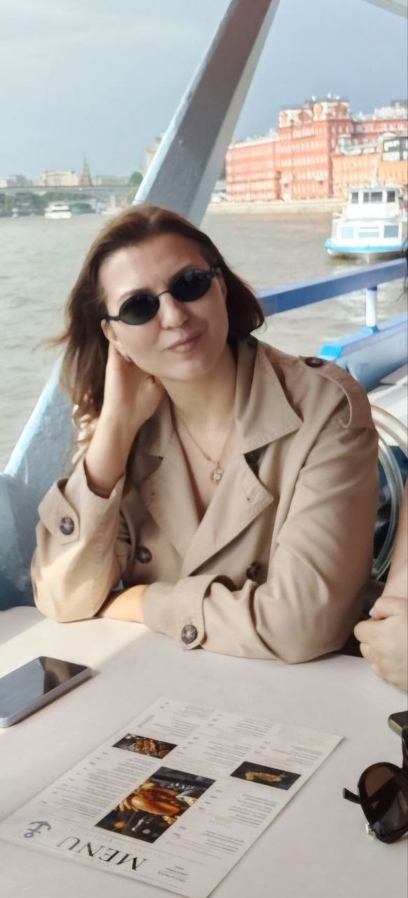 🔥 Когда бизнес-войны выходят за рамки: жалобы на конкурентов - это нормально? 🤔
Привет, друзья! 👋 Недавно встретилась с коллегами по бизнесу, и знаете, как здорово было пообщаться? В то время как вокр... | Сетка — социальная сеть от hh.ru