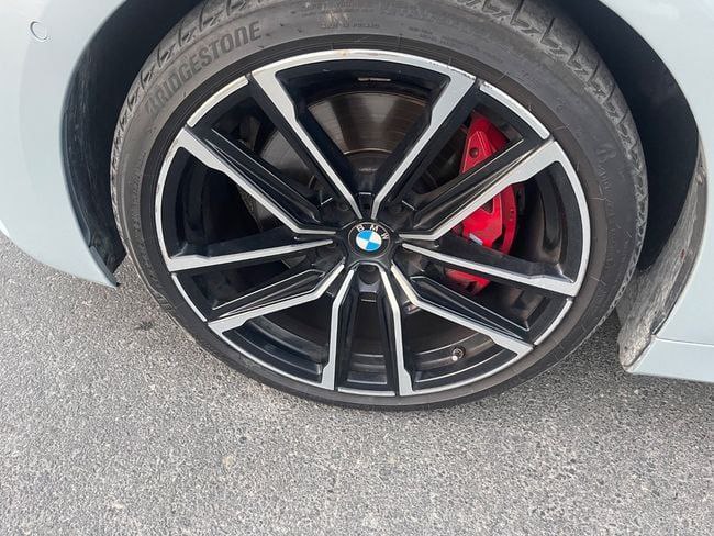 ❤️ Отличный вариант на теплое время, и один из лучших кабриолетов — BMW 4-series
Пробег —  38.000 км
Год выпуска — 2022
Двигатель — бензин 2.0 л, 184 л | Сетка — социальная сеть от hh.ru