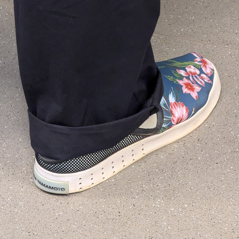 Цветовые слипоны от ... YAMAMOTO не найдены | Сетка — социальная сеть от hh.ru