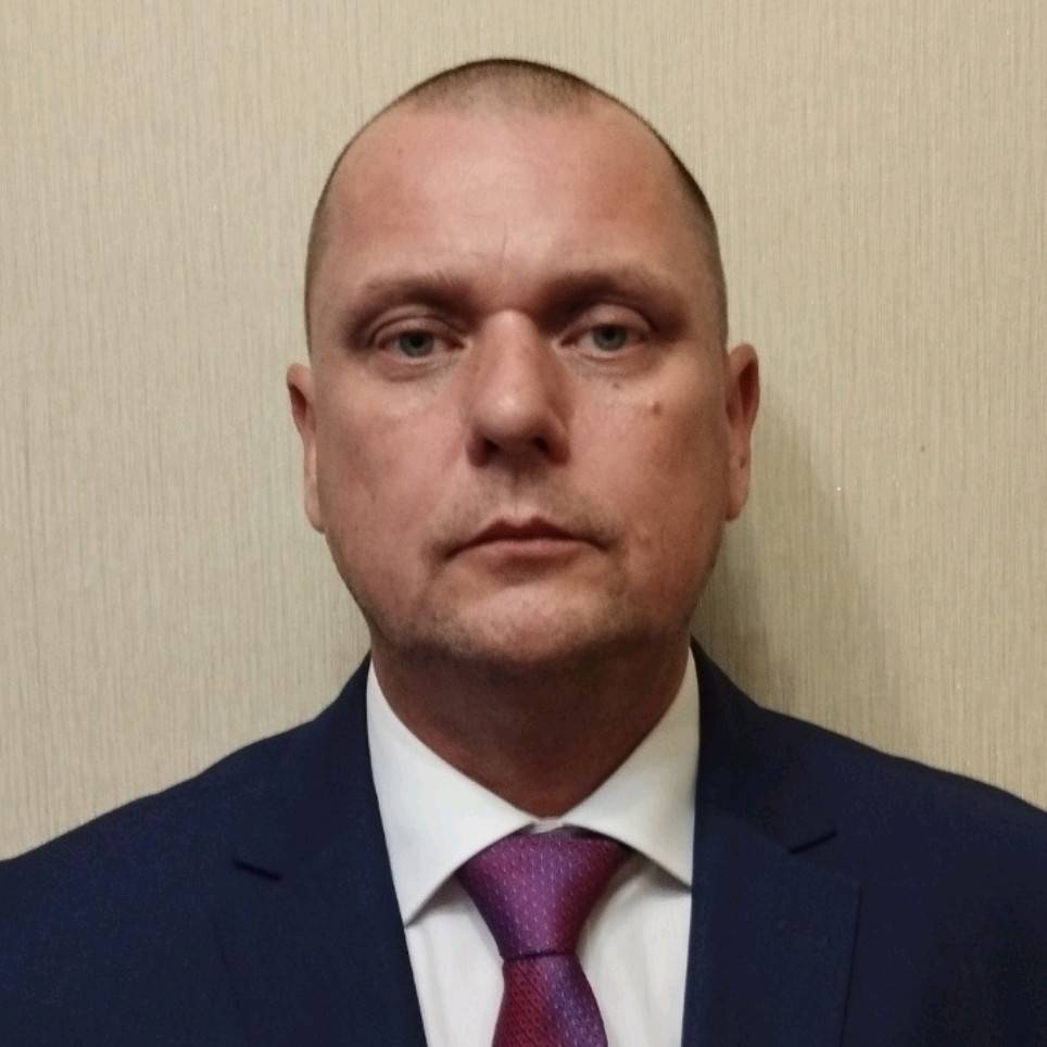 Михаил Максимов