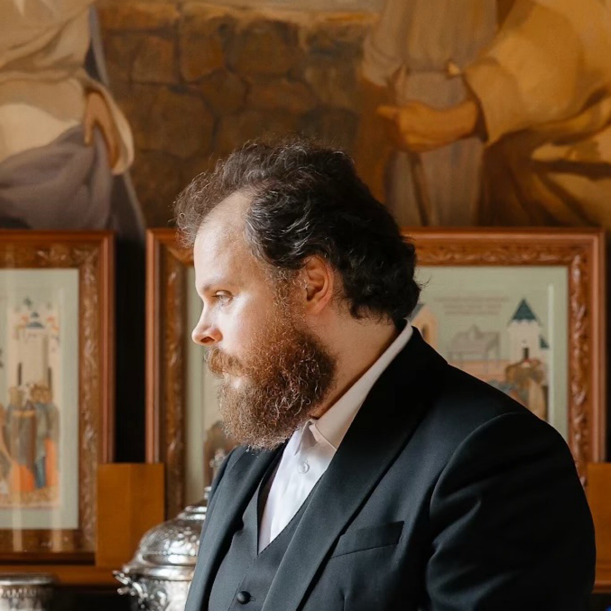 Иван Толмачев