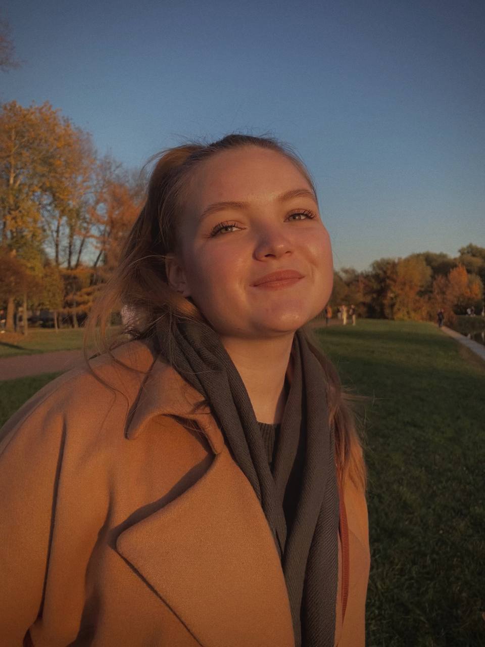 #мойпсихологговорит Сегодня особенный день! 🦋
16 июня — и у нашей Мари, главной души, вайбовой креаторки нашего канала и той, кто всё время шепчет вам «давай, ты можешь» день рождения💓! Поэтому сегодн... | Сетка — социальная сеть от hh.ru