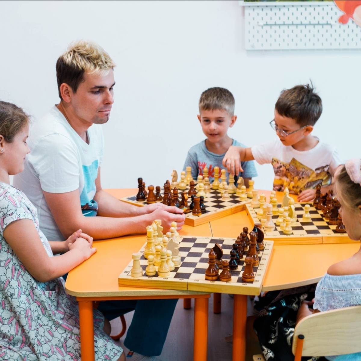 Владимир Попович