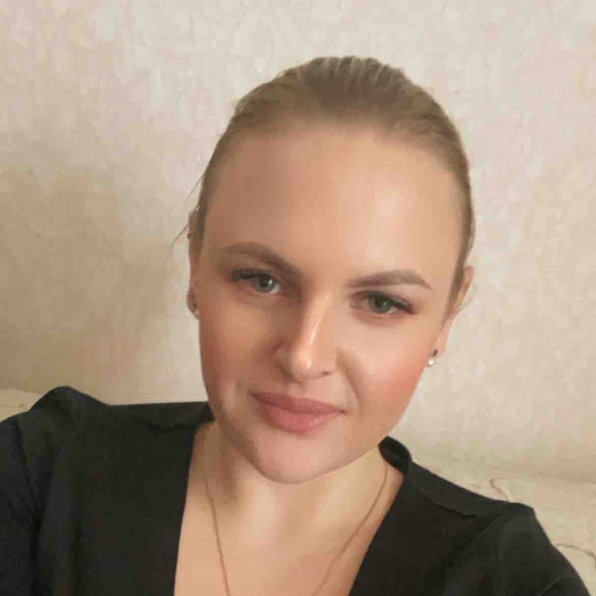 Яна Камардина