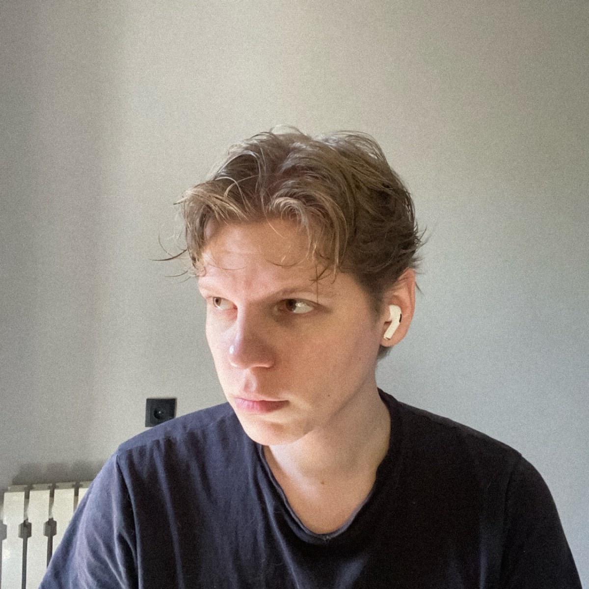 Владислав Асатиани