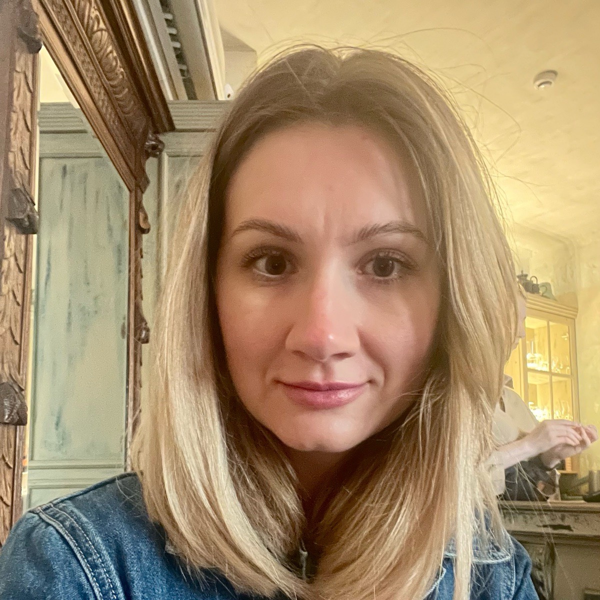 Яна Винцентини | Сетка — социальная сеть от hh.ru