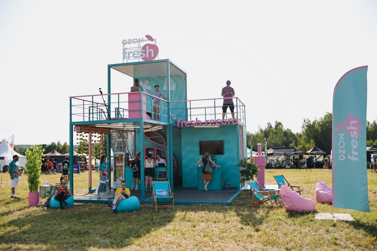 6-8 июля в Калужской области, в парке Никола-Ленивец прошел 8-й outdoor фестиваль Т-Банк Sport-Marafon Fest, который собрал более 10 000 участников и гостей | Сетка — социальная сеть от hh.ru