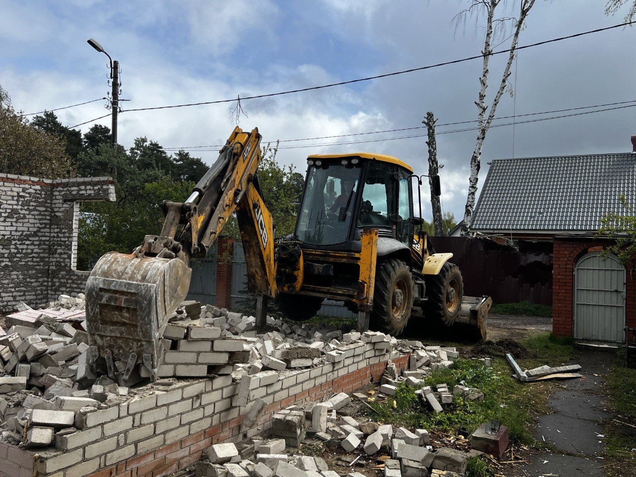 Привет, друзья! 🙌 Хотите крутую историю про смелые решения и новый уровень комфорта? Держите! 🔥
На одном из наших объектов в Заречье случился настоящий «перезагруз»: в процессе реконструкции Заказчик ... | Сетка — социальная сеть от hh.ru