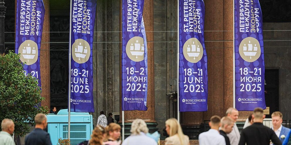 ⏺ Standoff на ПМЭФ-2025 пройдет в формате киберучений для синих команд
В этом году (в ходе ПМЭФ-2025 с 18 по 20 июня) соревнования Standoff превратятся в киберучения, в которых участники 28 команд из ... | Сетка — социальная сеть от hh.ru