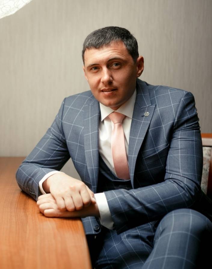 Александр Сизов